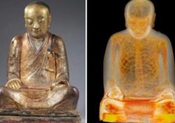 Xác ướp 1.000 năm bên trong tượng Phật